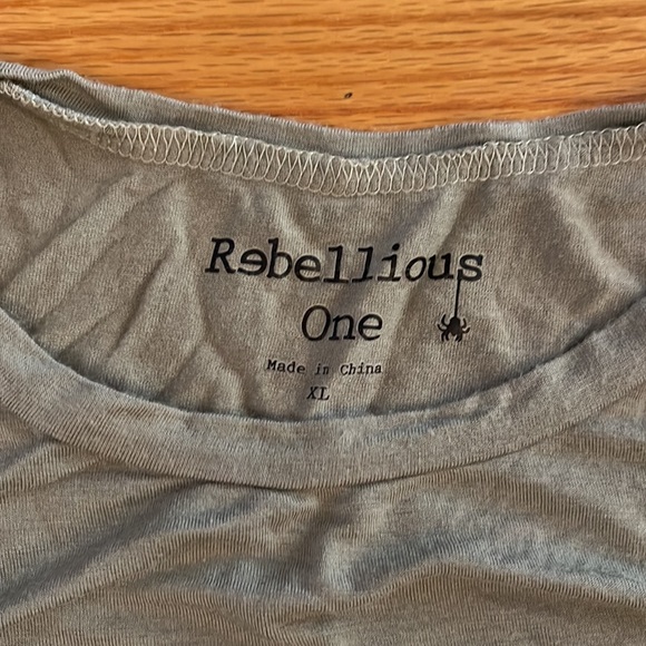 Cute Tank Top - Picture 2 of 4